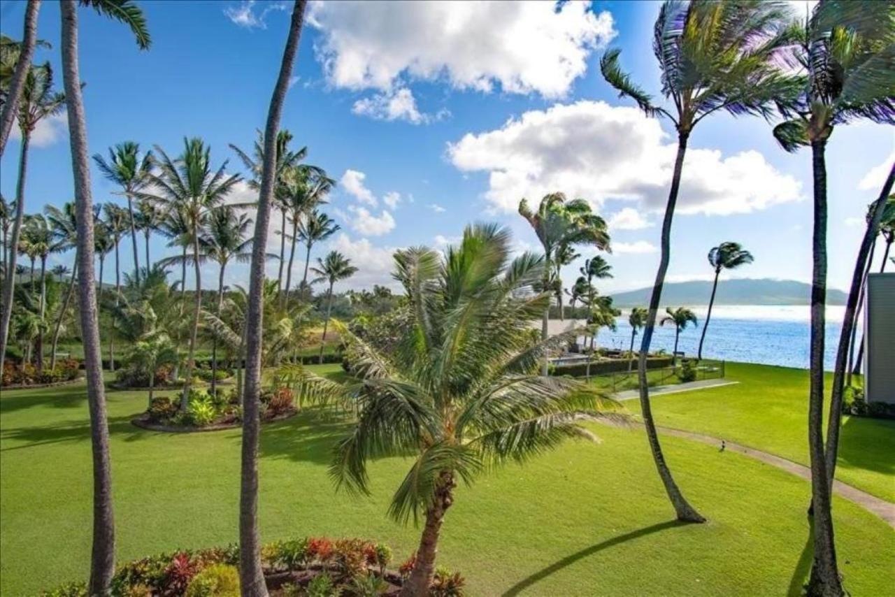 UalapueMolokai Island Retreat With Beautiful Ocean Views And Pool - Newly Remodeled!アパートメント エクステリア 写真